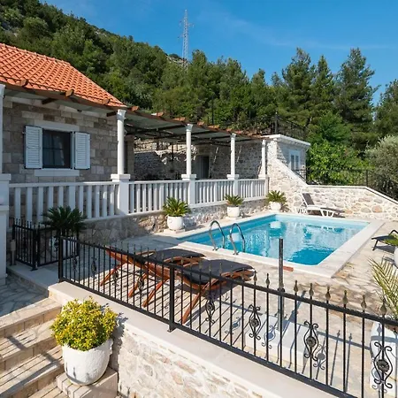 Holiday Villa Natura Orebic