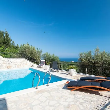 Holiday Villa Natura