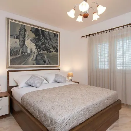 Holiday Villa Natura